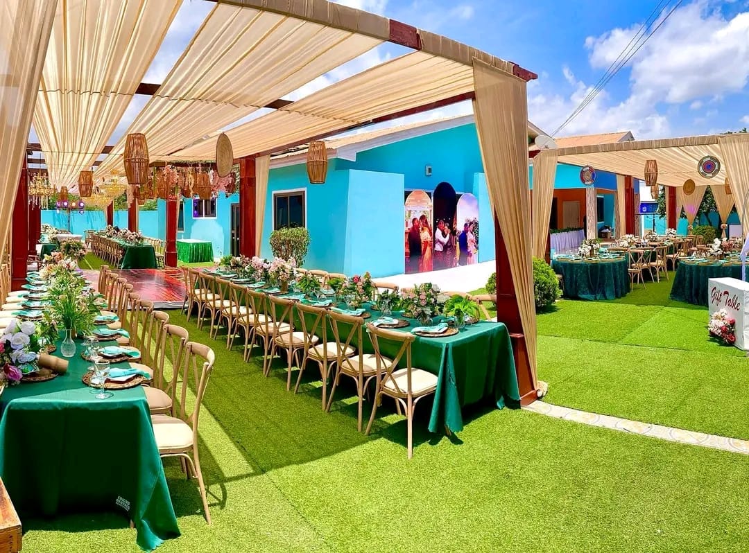 Floral Design & Custom Installations